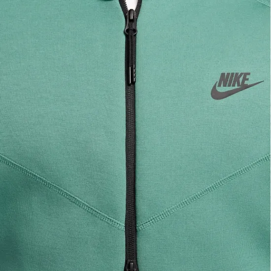 Кофта Nike Sportswear Tech Fleece Windrunner FB7921-361