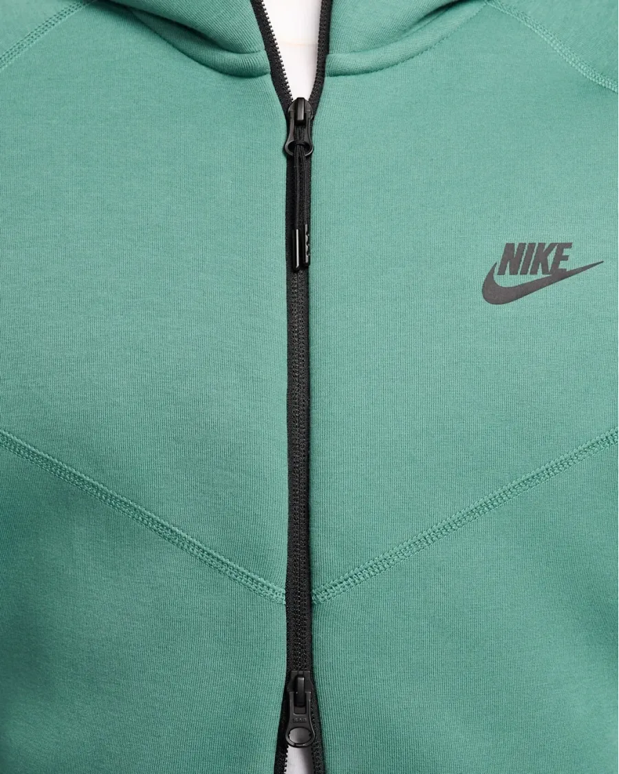 Кофта Nike Sportswear Tech Fleece Windrunner FB7921-361