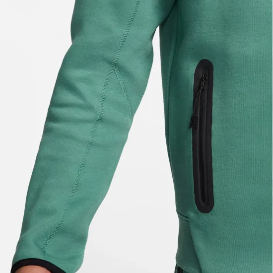 Кофта Nike Sportswear Tech Fleece Windrunner FB7921-361