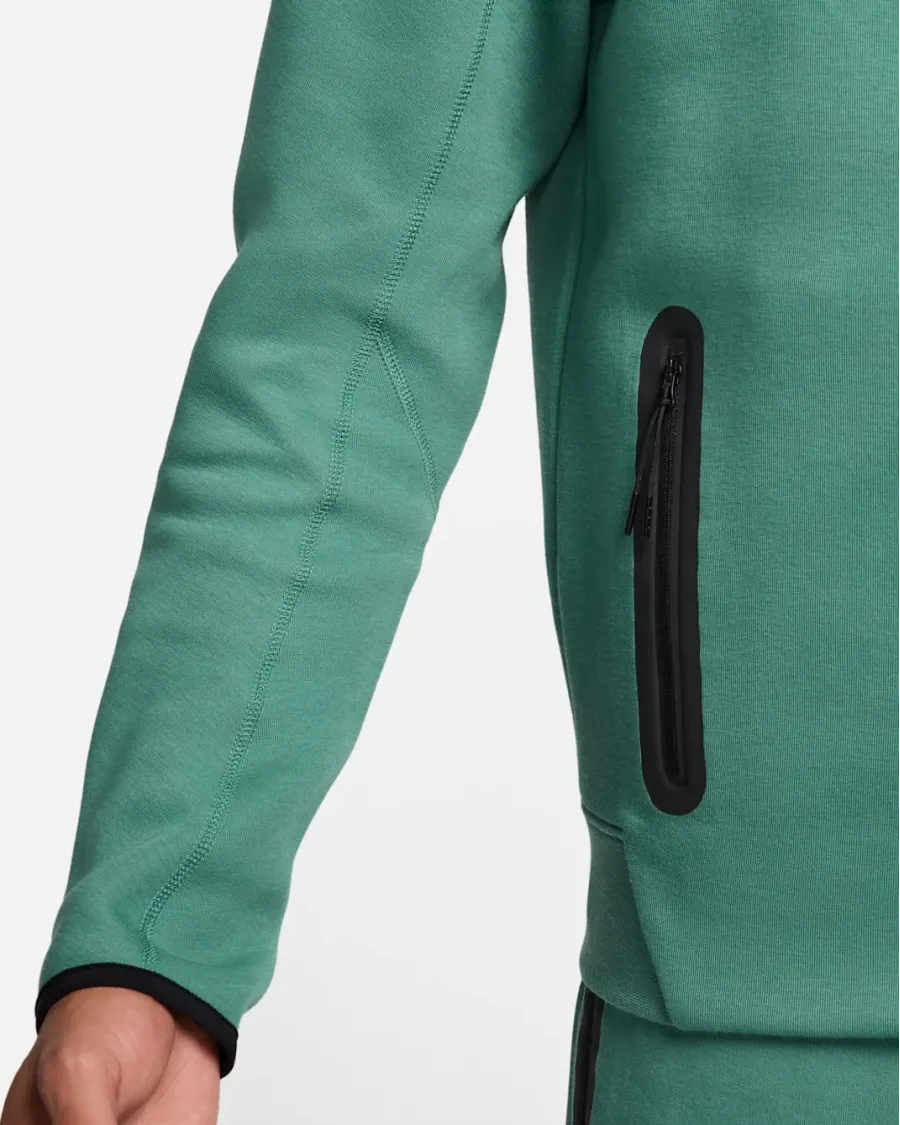 Кофта Nike Sportswear Tech Fleece Windrunner FB7921-361