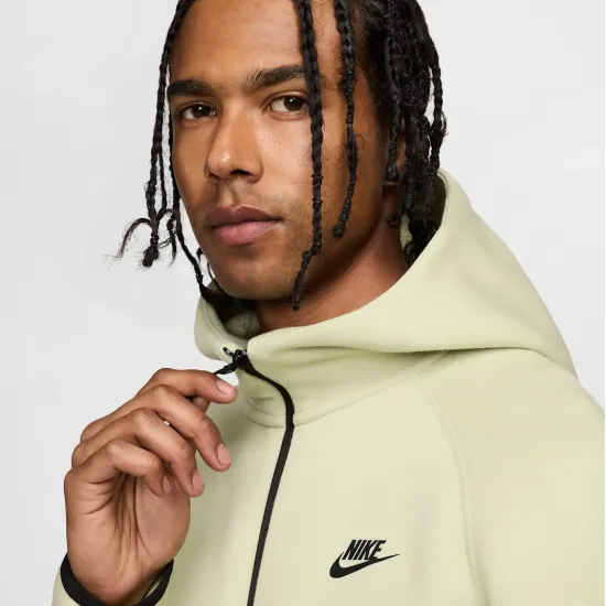 Кофта Nike Sportswear Tech Fleece Windrunner FB7921-371
