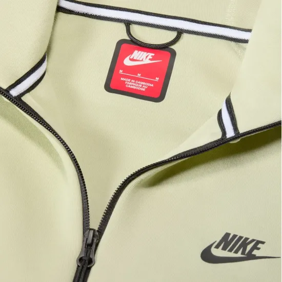 Кофта Nike Sportswear Tech Fleece Windrunner FB7921-371