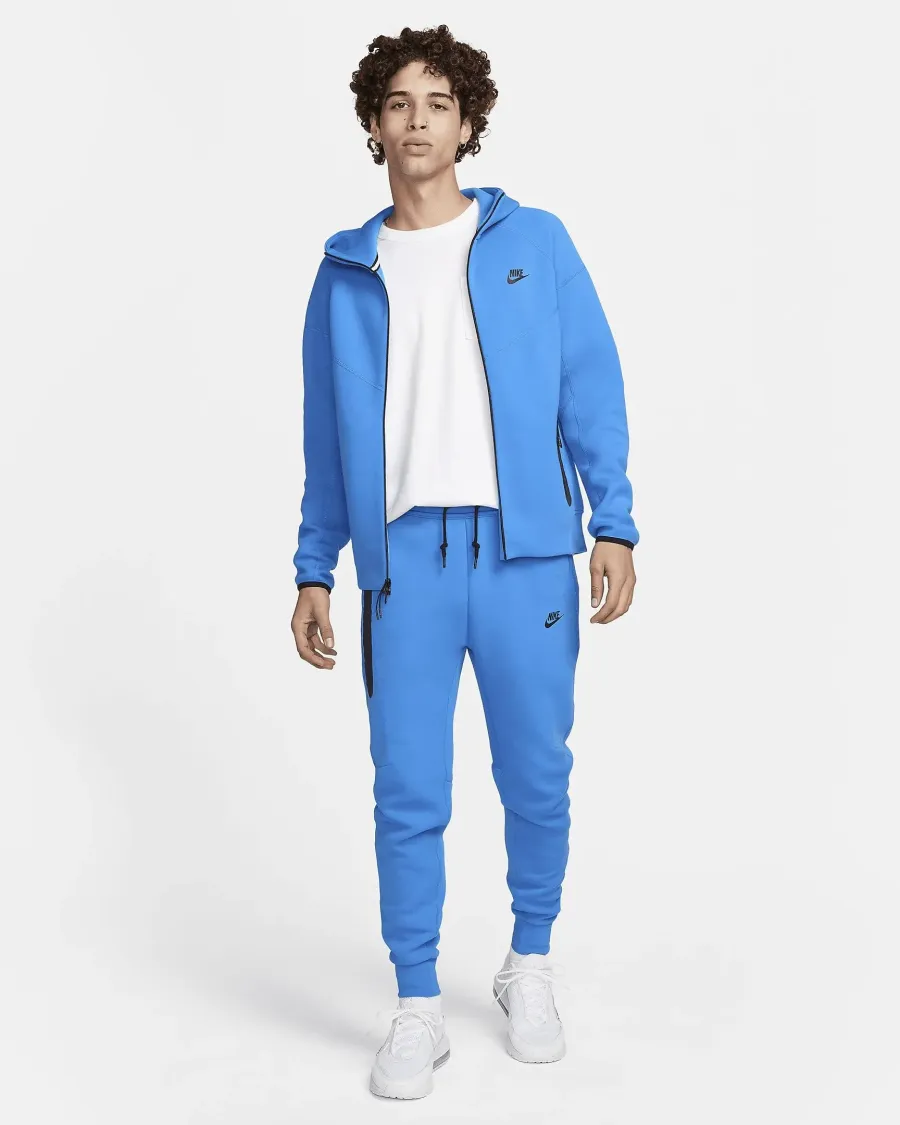 Кофта Nike Sportswear Tech Fleece Windrunner FB7921-435