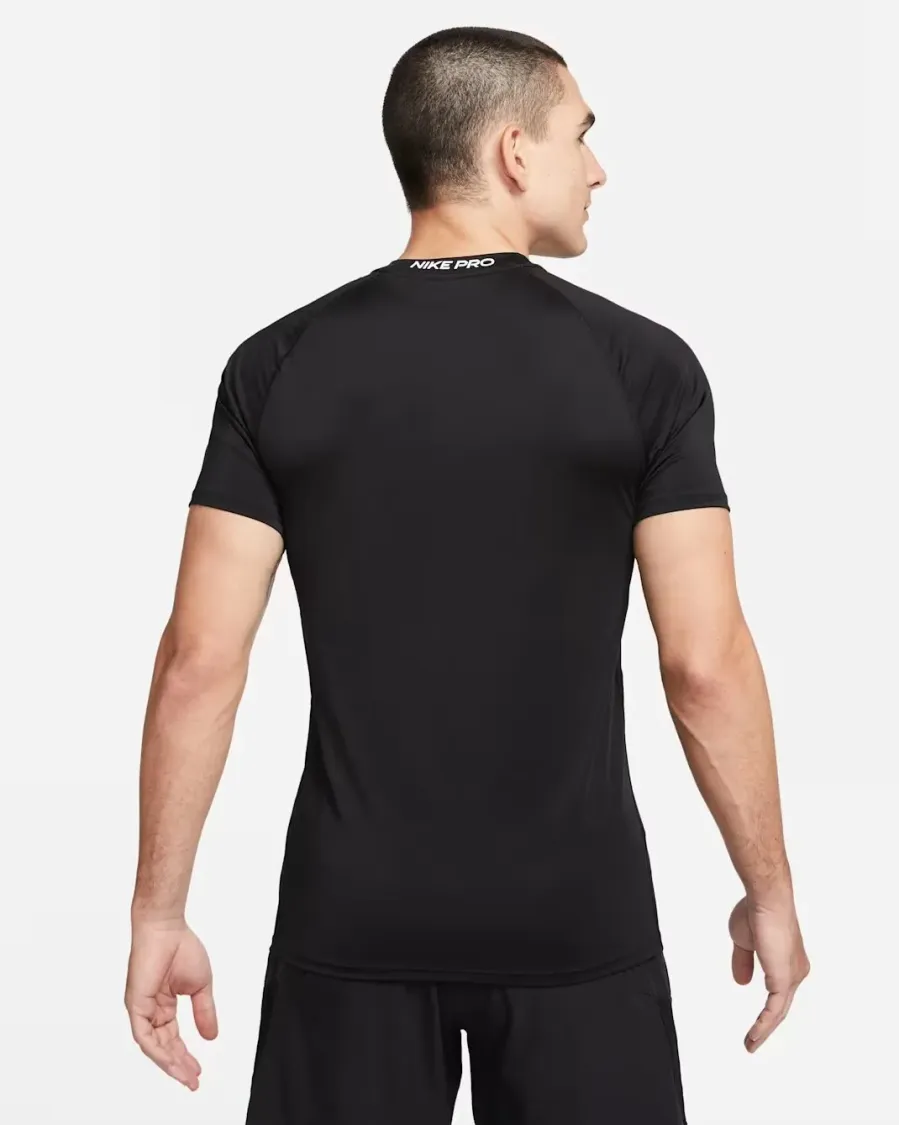 Футболка Nike Pro Dri-FIT Slim FB7929-010