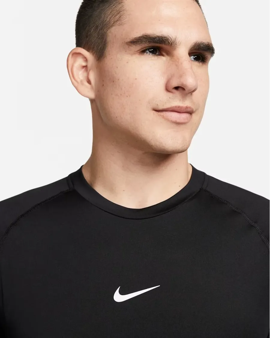 Футболка Nike Pro Dri-FIT Slim FB7929-010