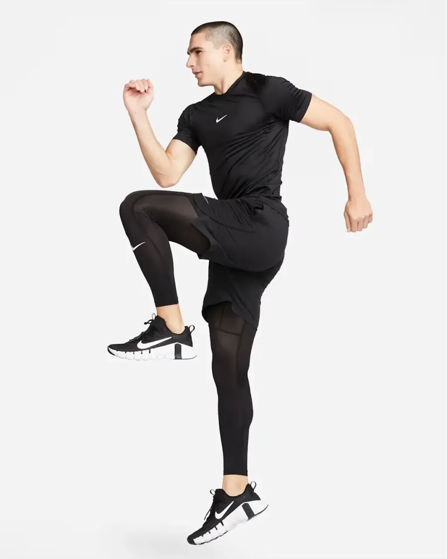 Футболка Nike Pro Dri-FIT Slim FB7929-010