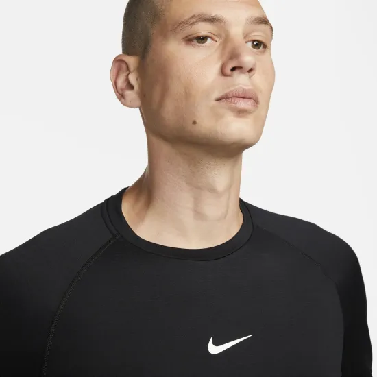 Кофта Nike Pro Warm Crew FB7982-010