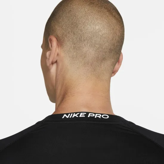 Кофта Nike Pro Warm Crew FB7982-010