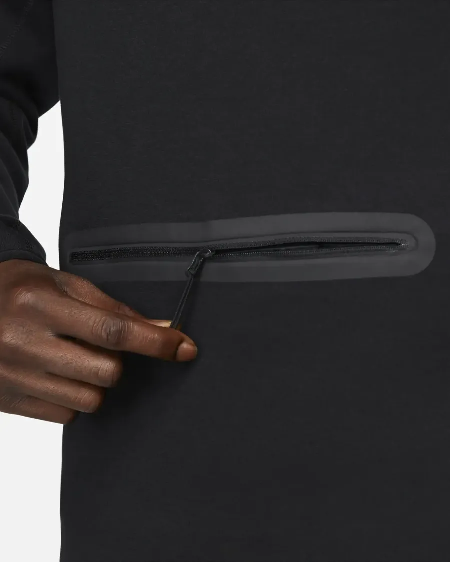 Кофта Nike 1/2 Sportswear Tech Fleece FB7998-010