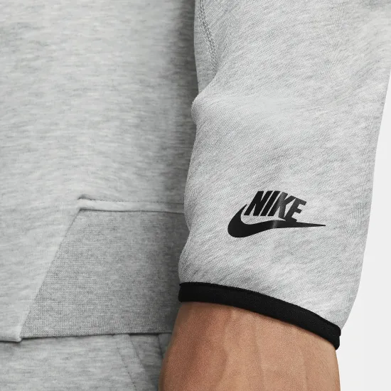 Кофта Nike 1/2 Sportswear Tech Fleece FB7998-063