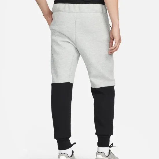 Спортивні штани Nike Sportswear Tech Fleece FB8002-064