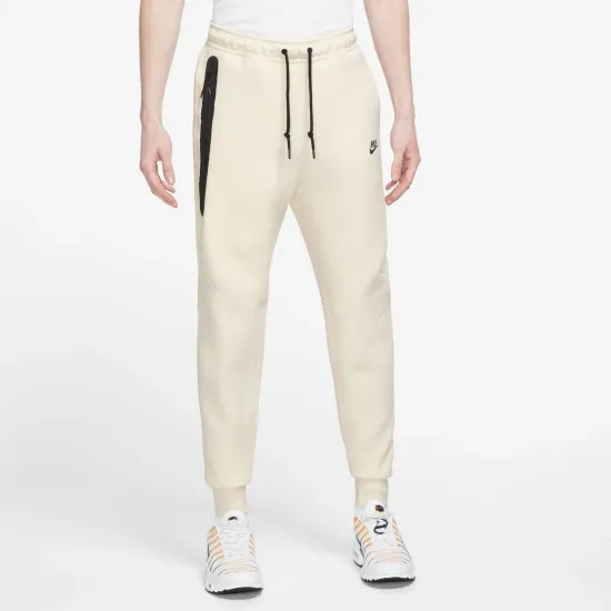 Спортивні штани Nike Sportswear Tech Fleece FB8002-113