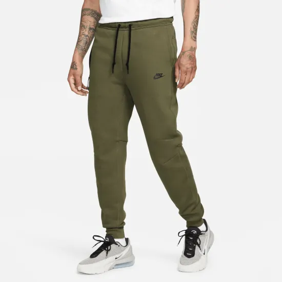 Спортивні штани Nike Sportswear Tech Fleece FB8002-222