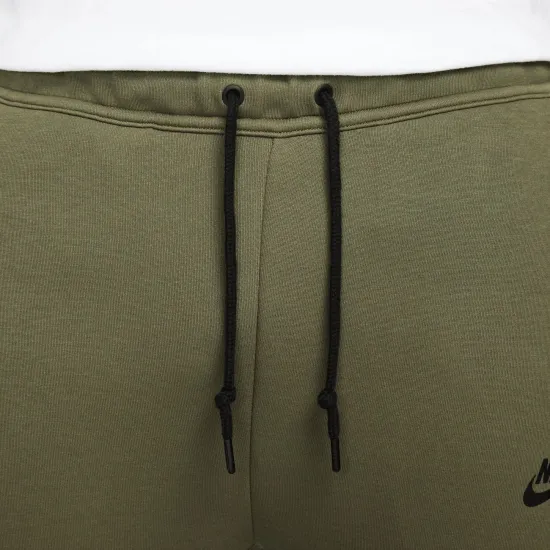 Спортивні штани Nike Sportswear Tech Fleece FB8002-222