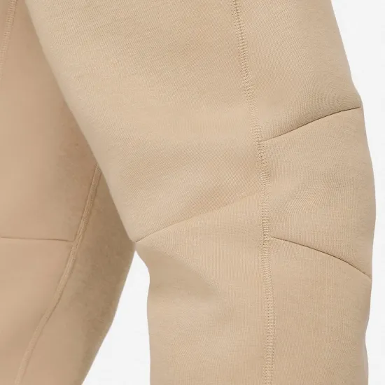 Спортивні штани Nike Sportswear Tech Fleece FB8002-247