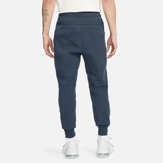 Спортивні штани Nike Sportswear Tech Fleece FB8002-473