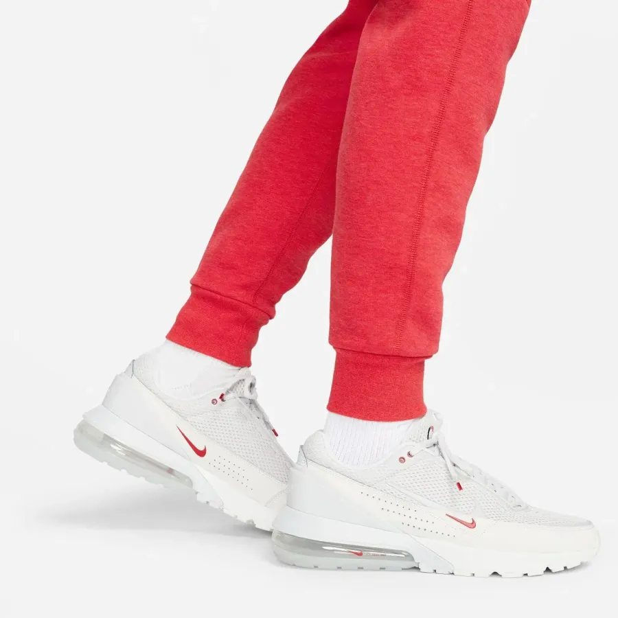 Спортивні штани Nike Sportswear Tech Fleece FB8002-672