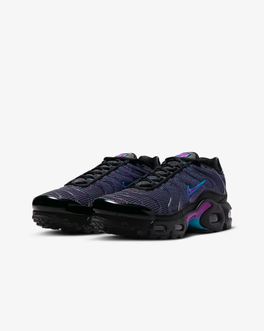 Кросівки Nike Air Max Plus FB8027-001
