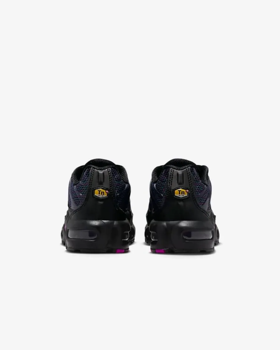 Кросівки Nike Air Max Plus FB8027-001