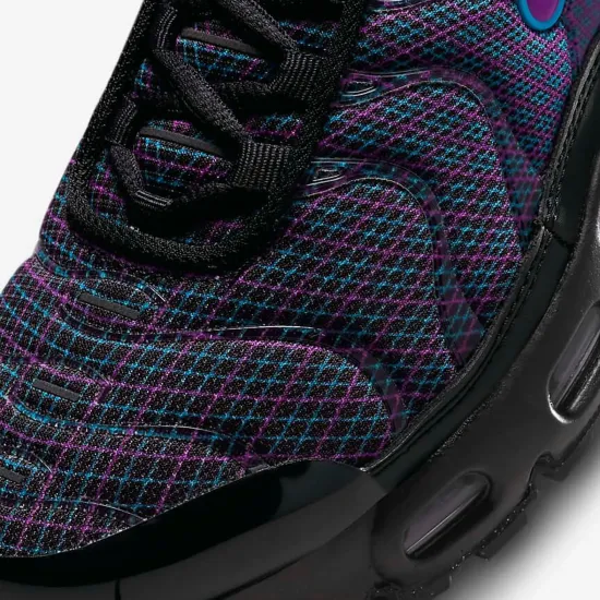 Кросівки Nike Air Max Plus FB8027-001