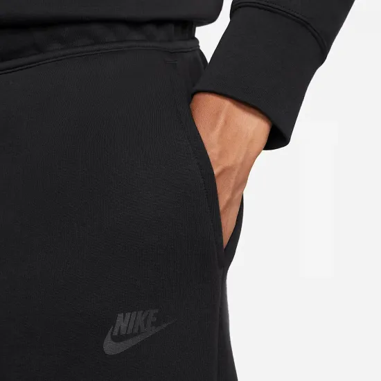 Шорти Nike Sportswear Tech Fleece FB8171-010