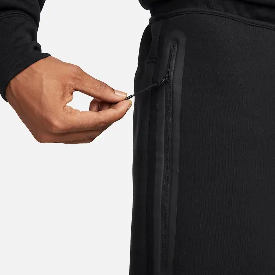 Шорти Nike Sportswear Tech Fleece FB8171-010