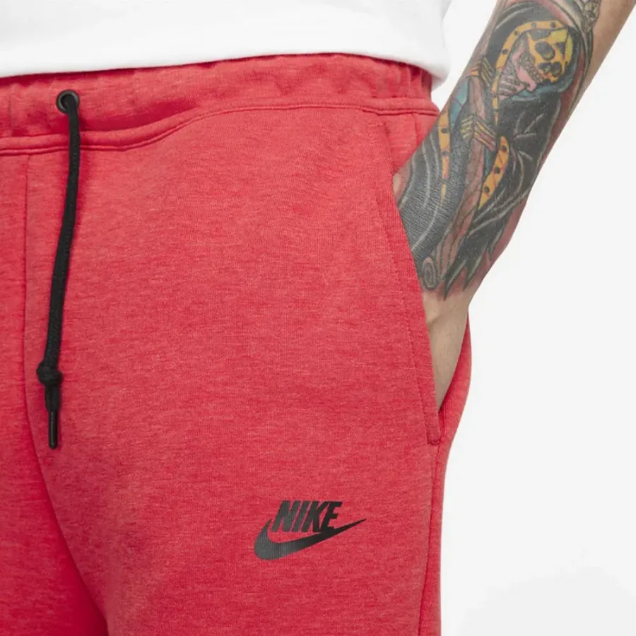 Шорти Nike Sportswear Tech Fleece FB8171-672