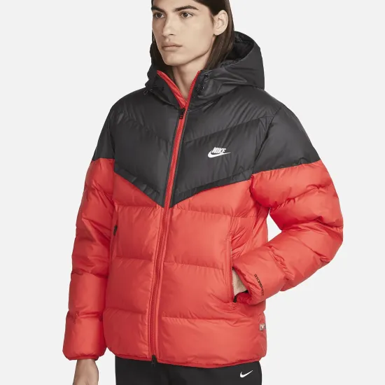 Куртка Nike Storm-fit Windrunner Primaloft FB8185-011
