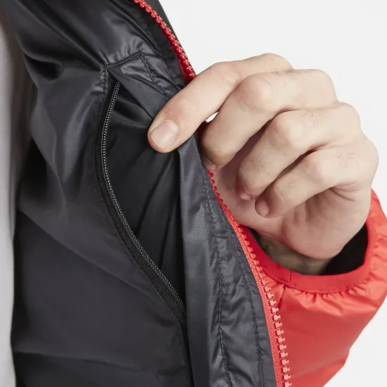 Куртка Nike Storm-fit Windrunner Primaloft FB8185-011