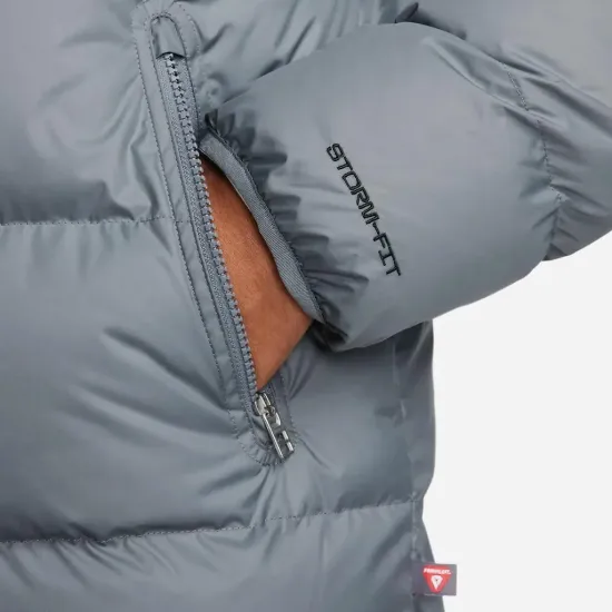 Куртка Nike Storm-fit Windrunner Primaloft FB8185-077