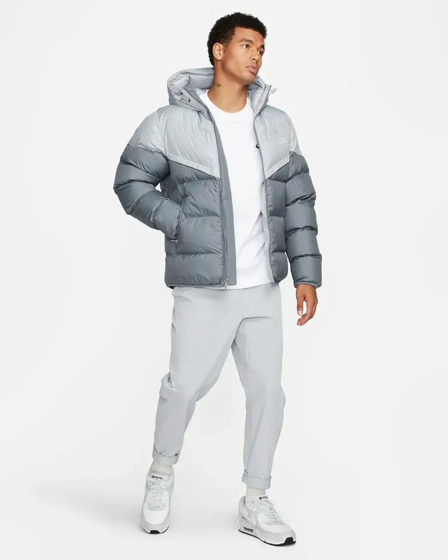 Куртка Nike Storm-fit Windrunner Primaloft FB8185-077