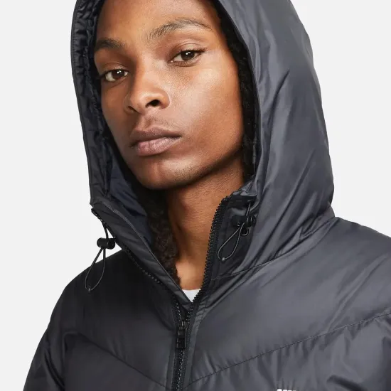 Пуховик Nike Storm-Fit Windrunner Primaloft FB8189-010