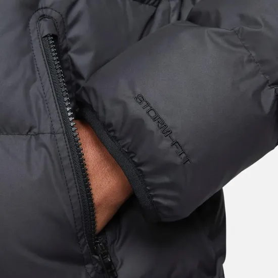 Пуховик Nike Storm-Fit Windrunner Primaloft FB8189-010