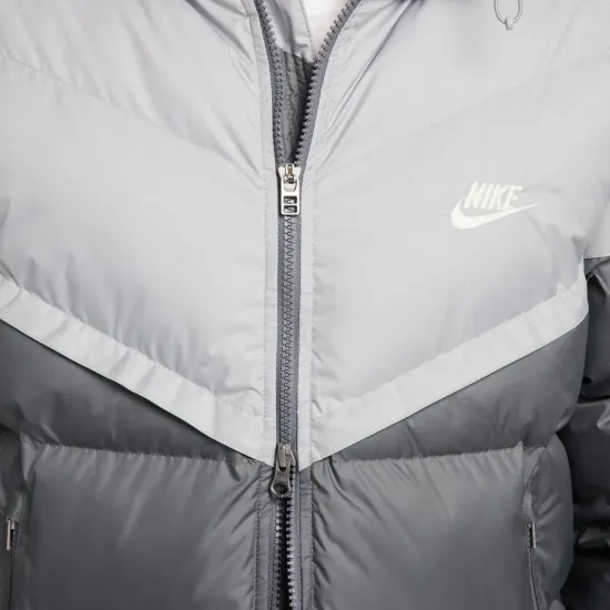 Пуховик Nike Storm-Fit Windrunner Primaloft FB8189-084