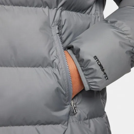 Пуховик Nike Storm-Fit Windrunner Primaloft FB8189-084