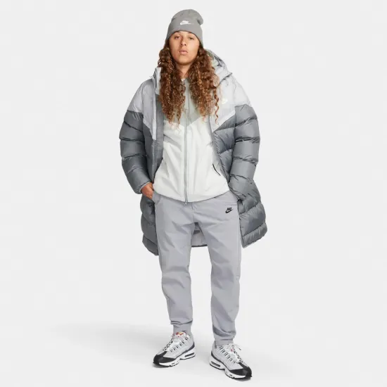 Пуховик Nike Storm-Fit Windrunner Primaloft FB8189-084