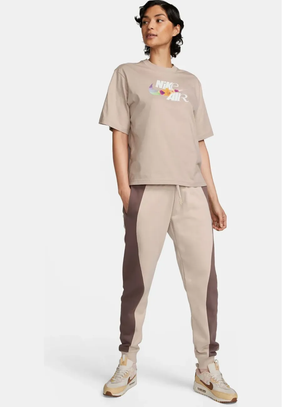 Футболка Nike Tee OC 3 Boxy FB8191-272