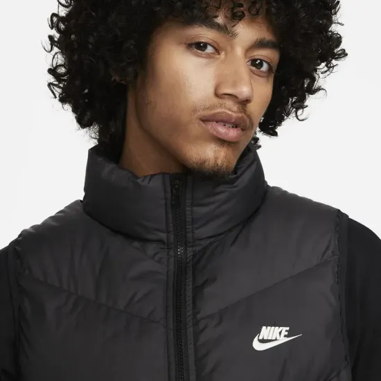 Жилетка Nike Storm-FIT Windrunner Primaloft FB8193-010