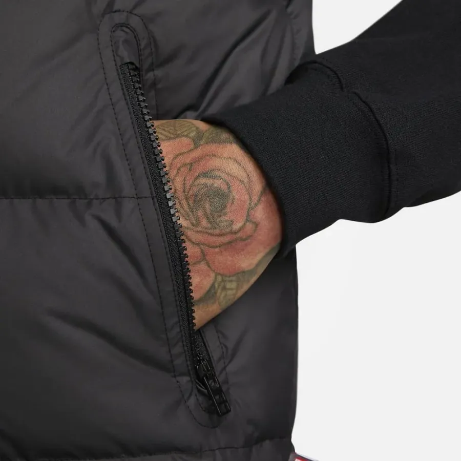 Жилетка Nike Storm-FIT Windrunner Primaloft FB8193-010