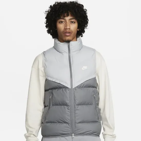 Жилетка Nike Storm-FIT Windrunner Primaloft FB8193-077