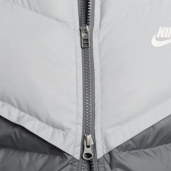 Жилетка Nike Storm-FIT Windrunner Primaloft FB8193-077