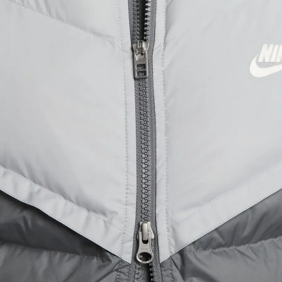 Жилетка Nike Storm-FIT Windrunner Primaloft FB8193-077
