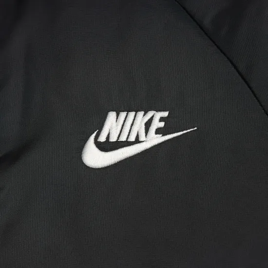 Куртка Nike Windrunner Storm-FIT Midweight FB8195-010