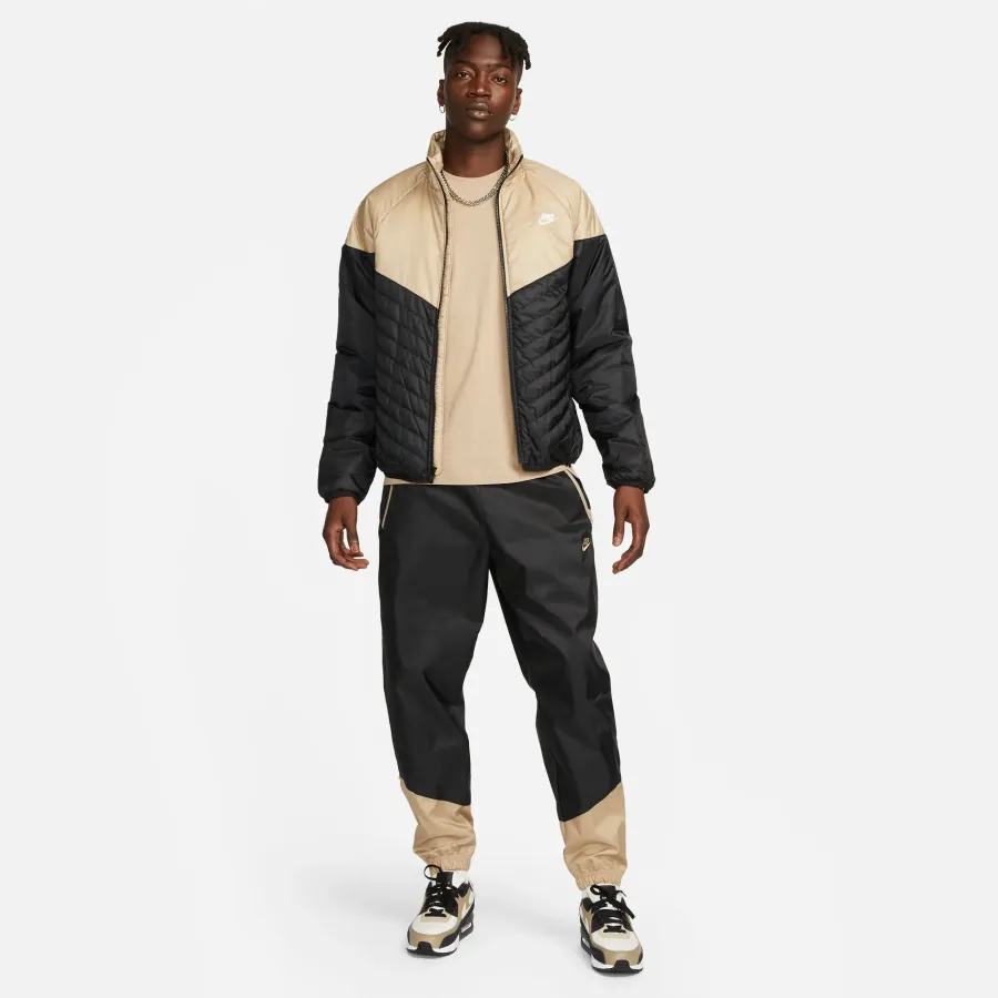 Куртка Nike Windrunner Storm-FIT Midweight FB8195-011