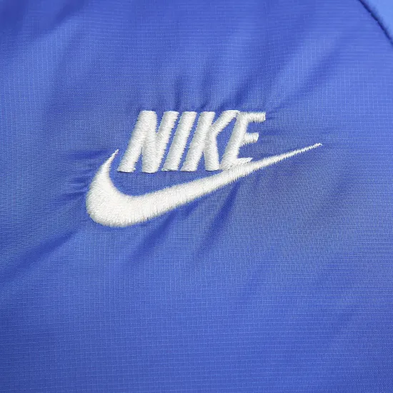 Куртка Nike Windrunner Storm-FIT Midweight FB8195-410