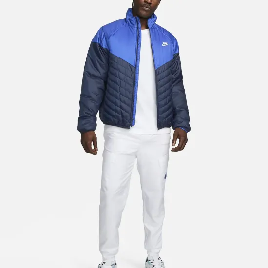 Куртка Nike Windrunner Storm-FIT Midweight FB8195-410