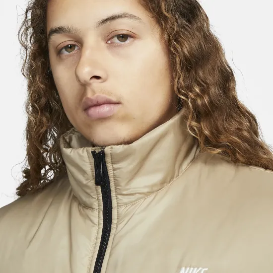 Жилетка Nike Therma-FIT Windrunner Midweight Vest FB8201-010