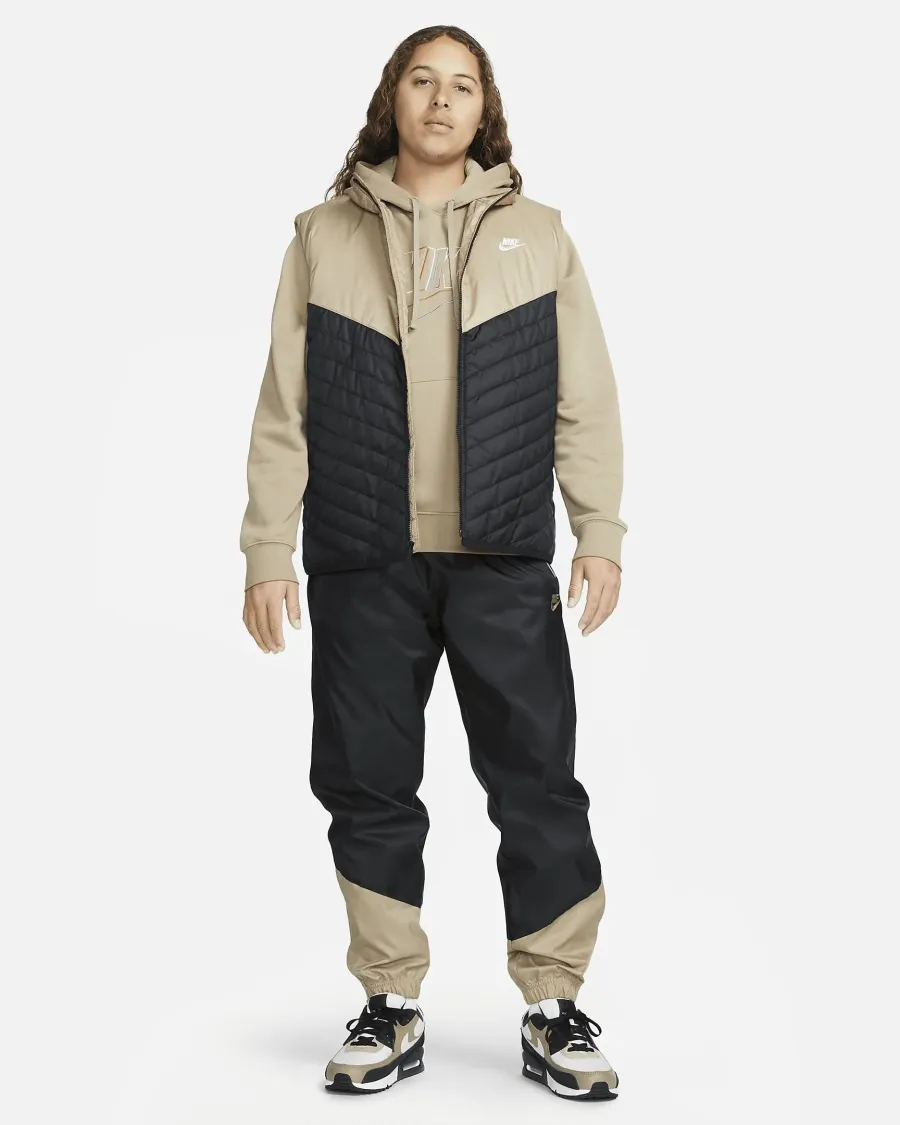Жилетка Nike Therma-FIT Windrunner Midweight Vest FB8201-010