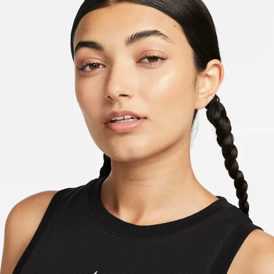 Майка Nike Sportswear Chill Knit Tight Cropped Mini-Rib FB8279-010