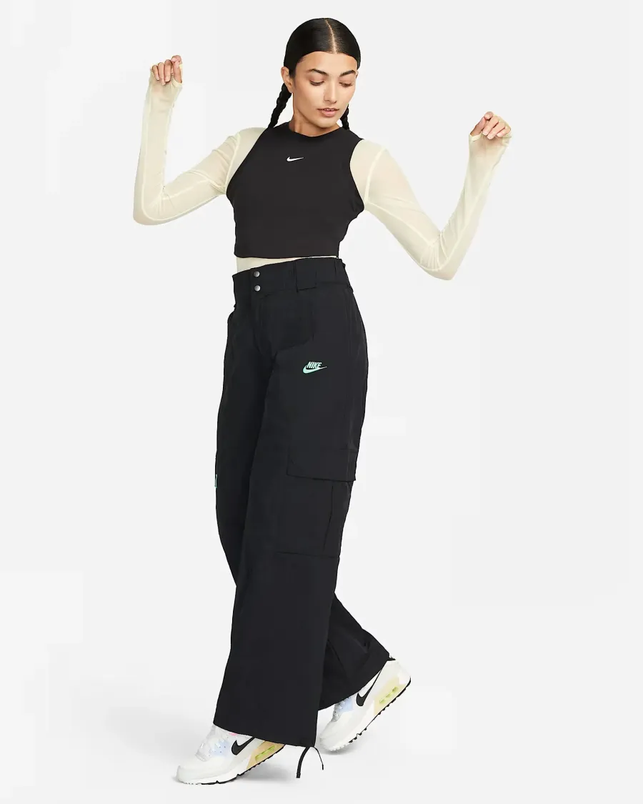 Майка Nike Sportswear Chill Knit Tight Cropped Mini-Rib FB8279-010